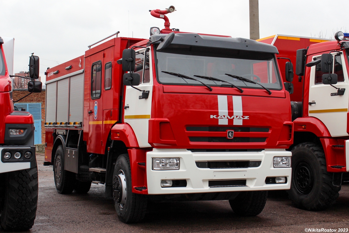 Ростовская область, № С 381 КА 761 — КамАЗ-53605-A5(48); Ростовская область — Автомобили без номеров; Ростовская область — Новые автомобили