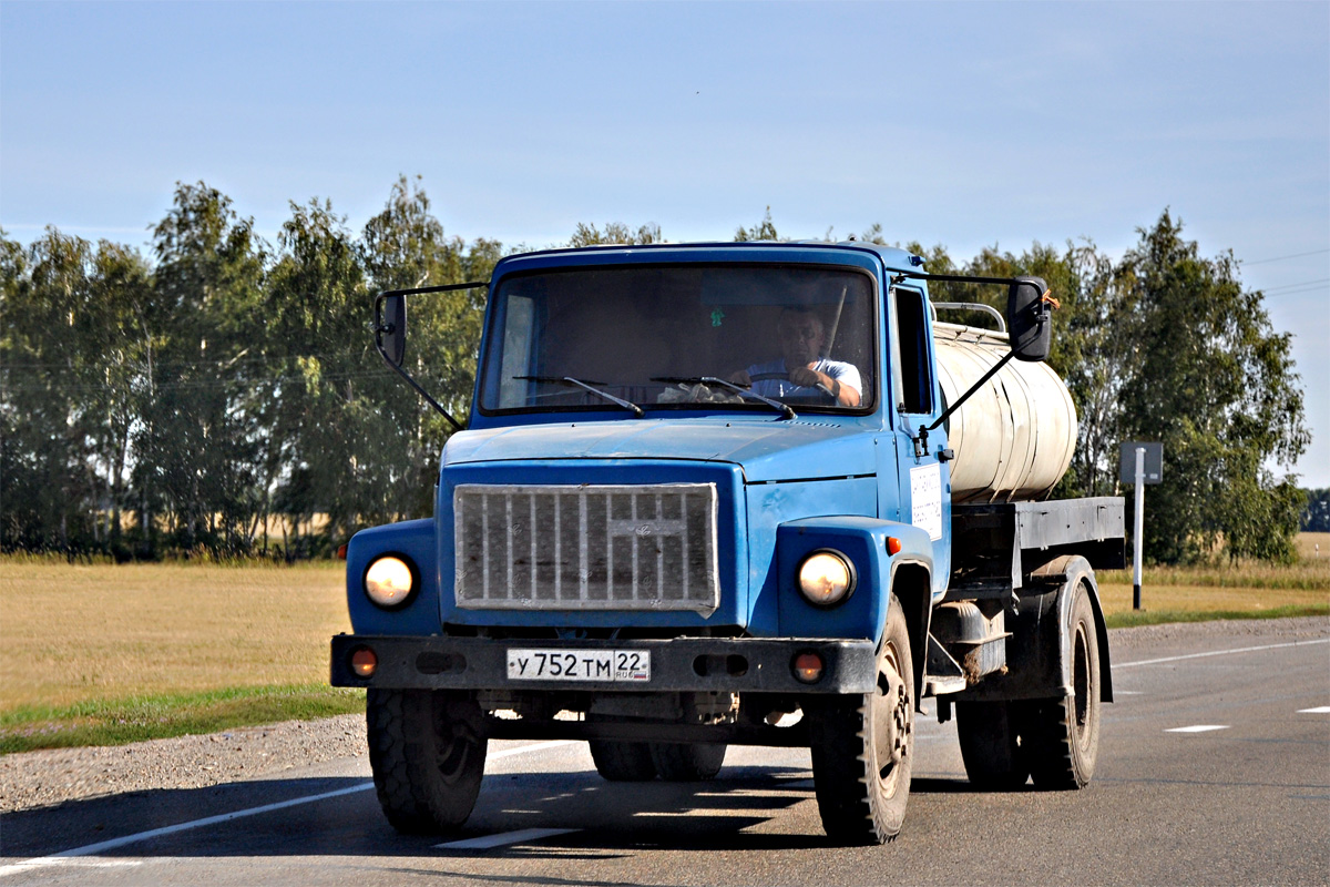 Алтайский край, № У 752 ТМ 22 — ГАЗ-33073