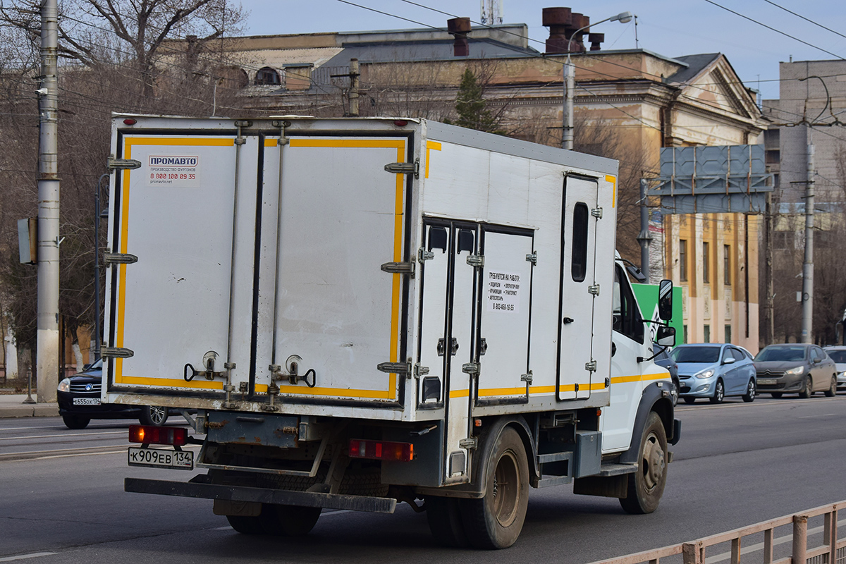 Волгоградская область, № К 909 ЕВ 134 — ГАЗ-C41R13