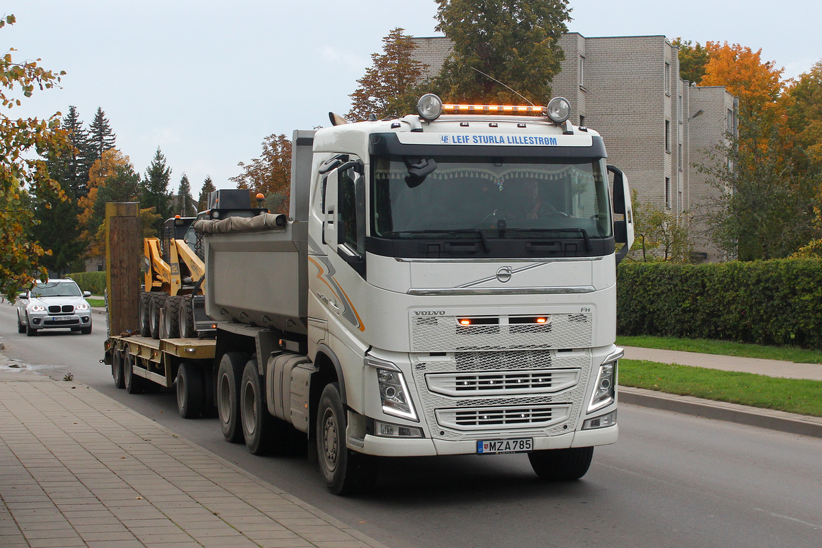 Литва, № MZA 785 — Volvo ('2012) FH.540; Литва — Спецтехника с нечитаемыми на фото номерами