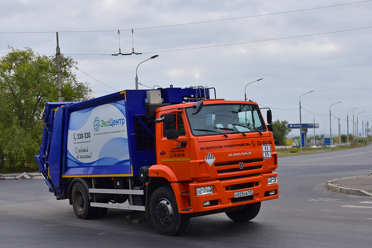 Волгоградская область, № О 525 ОА 797 — КамАЗ-53605-A5(48)