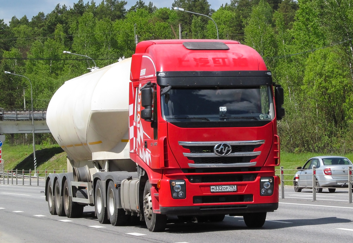 Московская область, № М 332 ОР 797 — Hongyan Genlyon CQ425x