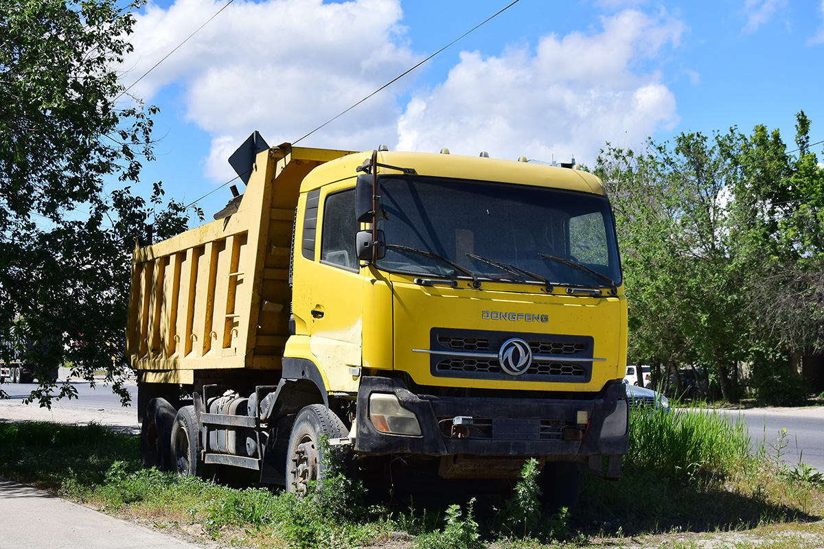 Волгоградская область, № Е 385 ХС 134 — Dongfeng KC DFL3251; Волгоградская область — Автомобили без номеров