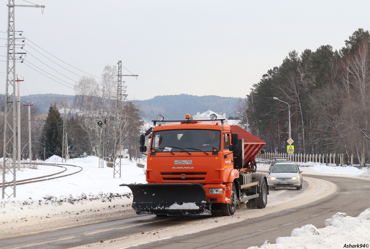 Красноярский край, № У 033 НО 124 — КамАЗ-43253-R4(28)