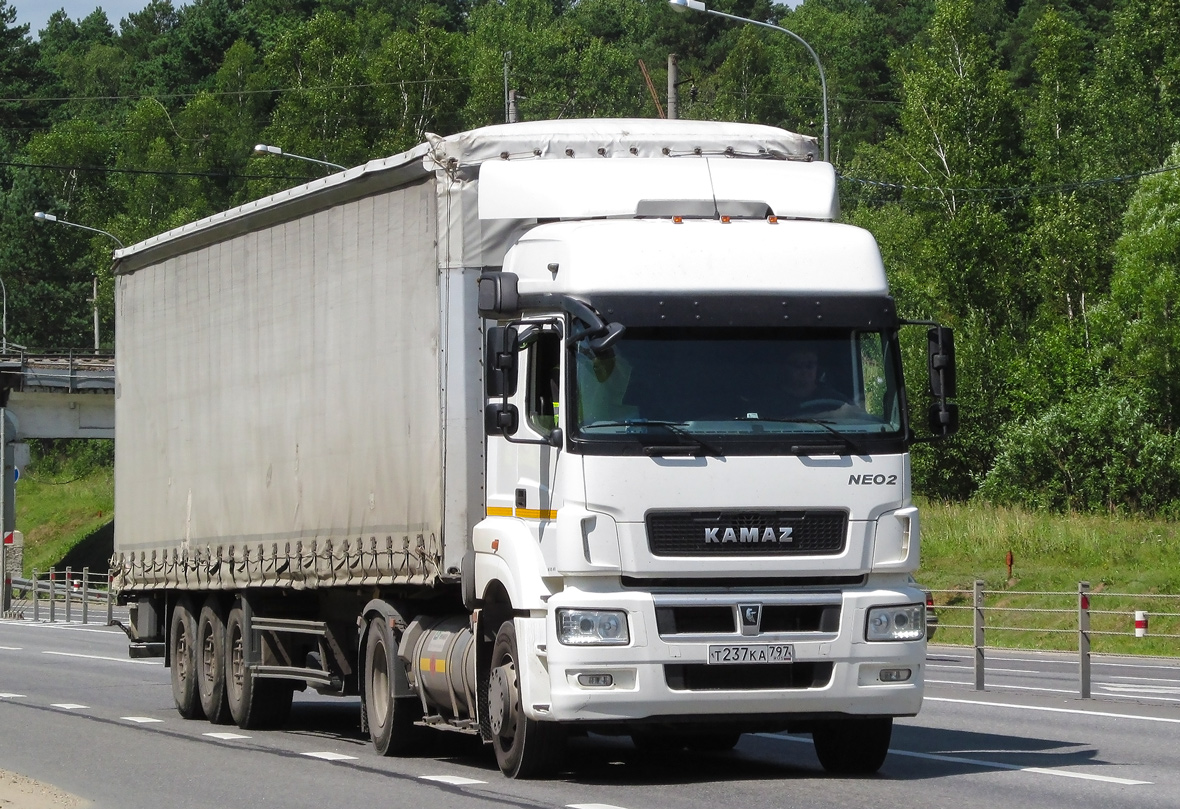 Москва, № Т 237 КА 797 — КамАЗ-5490-5P(90)