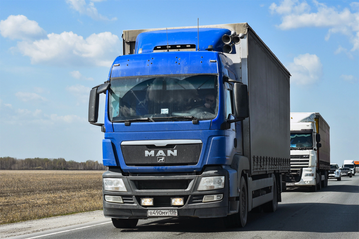 Свердловская область, № В 490 МУ 196 — MAN TGS 26.400