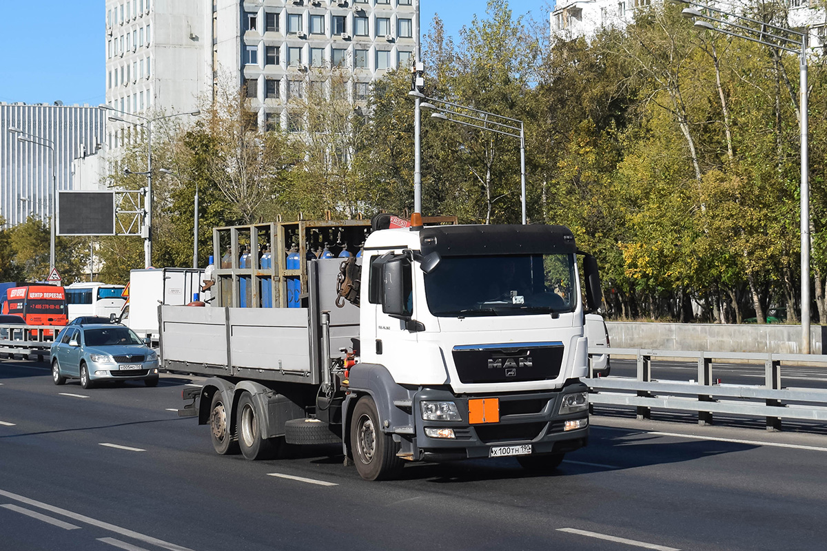 Московская область, № Х 100 ТН 190 — MAN TGS 26.360