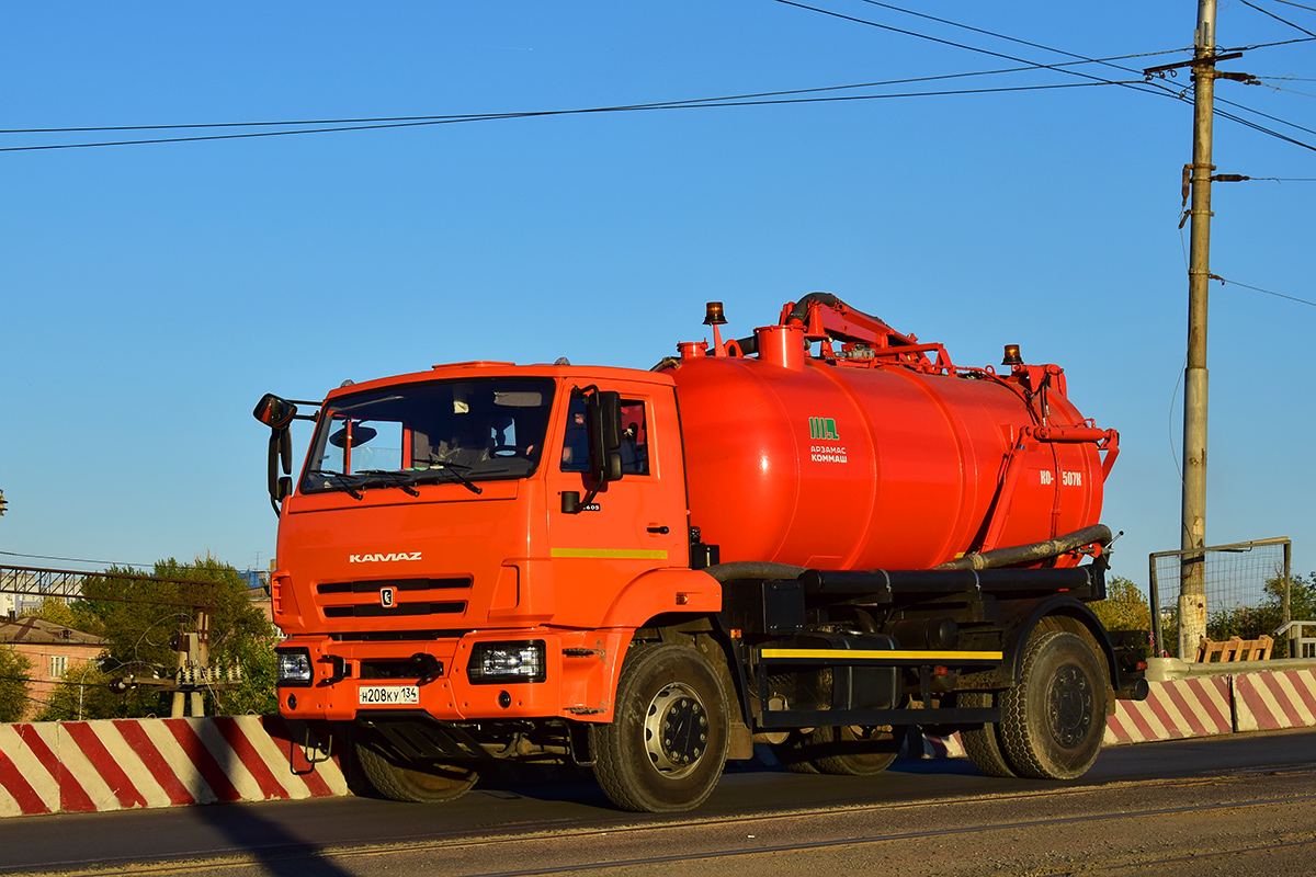 Волгоградская область, № Н 208 КУ 134 — КамАЗ-53605-5H(56)