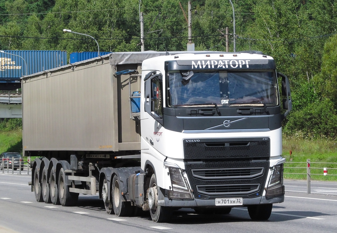 Брянская область, № Н 701 ХН 32 — Volvo ('2012) FH.420 [X9P]