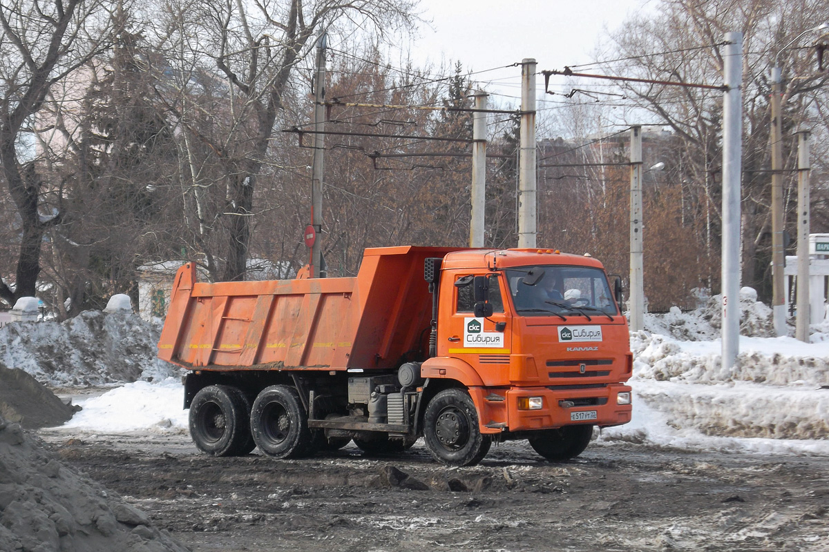 Алтайский край, № Е 517 УТ 22 — КамАЗ-65115-A4(23)