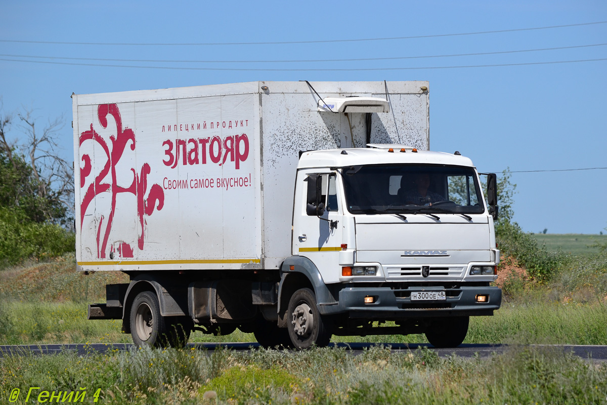 Липецкая область, № Н 300 ОЕ 48 — КамАЗ-4308-H3(99)