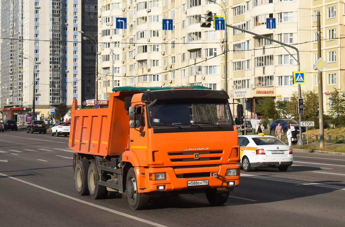 Московская область, № М 588 ЕН 750 — КамАЗ-65115-A4(23)