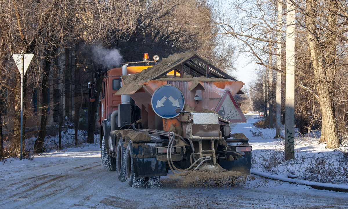Волгоградская область, № Р 560 РО 34 — КамАЗ-65115-D3(97)