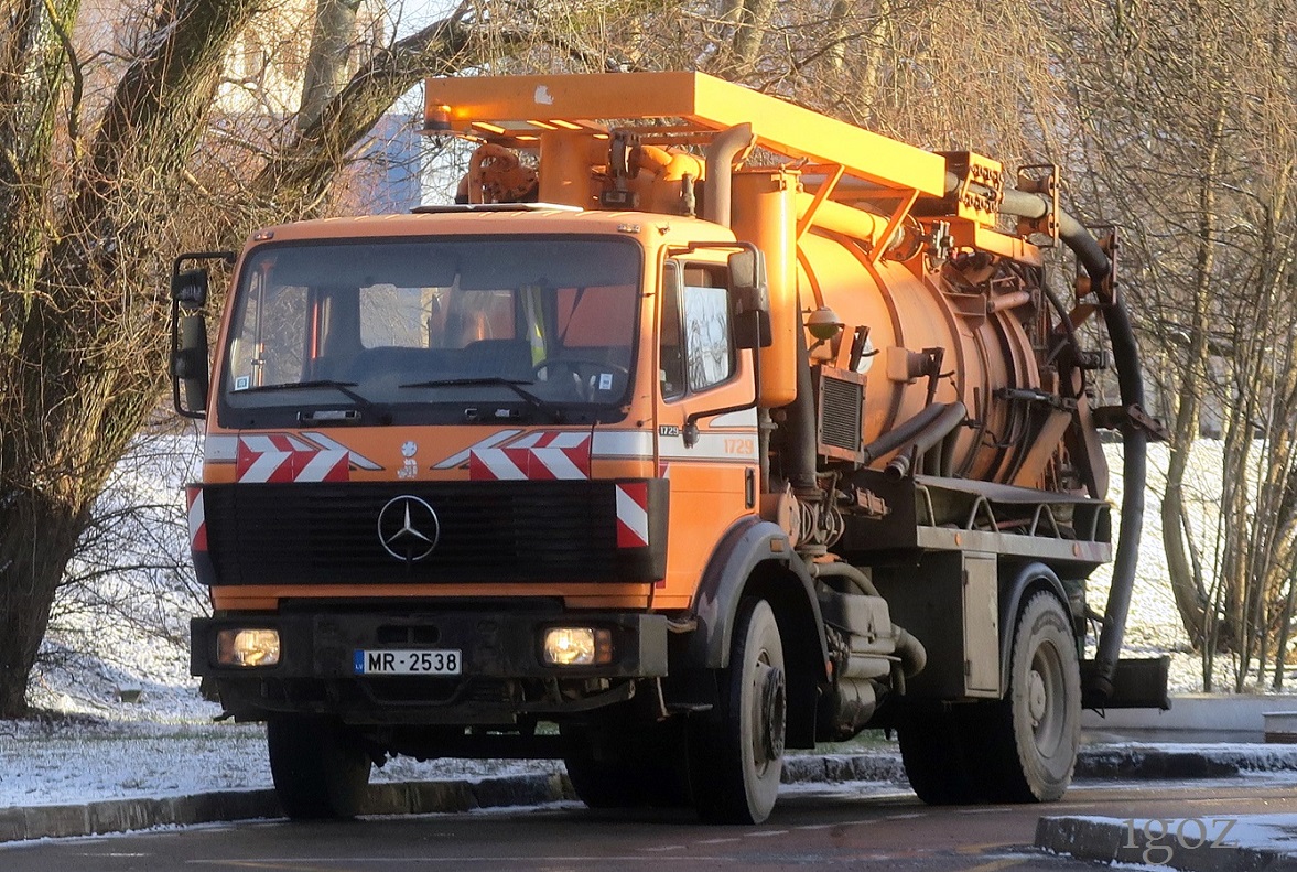 Латвия, № MR-2538 — Mercedes-Benz SK 1729