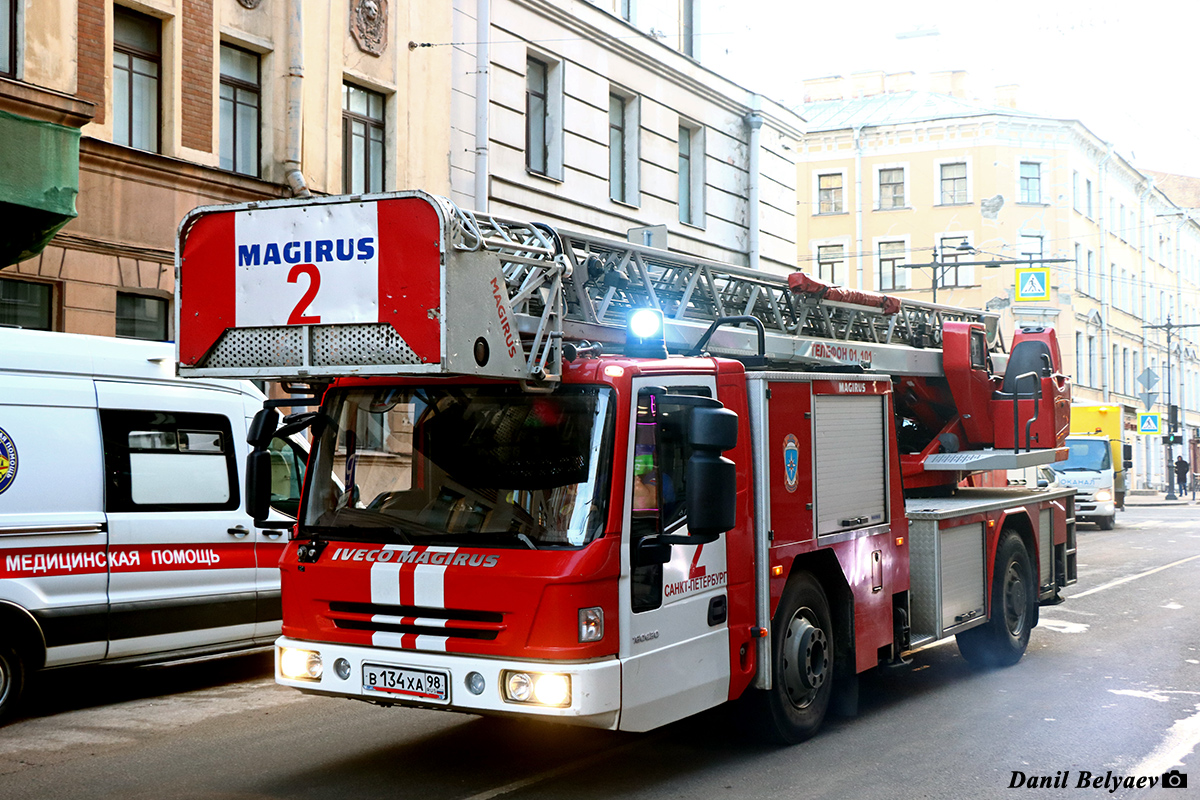 Санкт-Петербург, № В 134 ХА 98 — IVECO (общая модель)