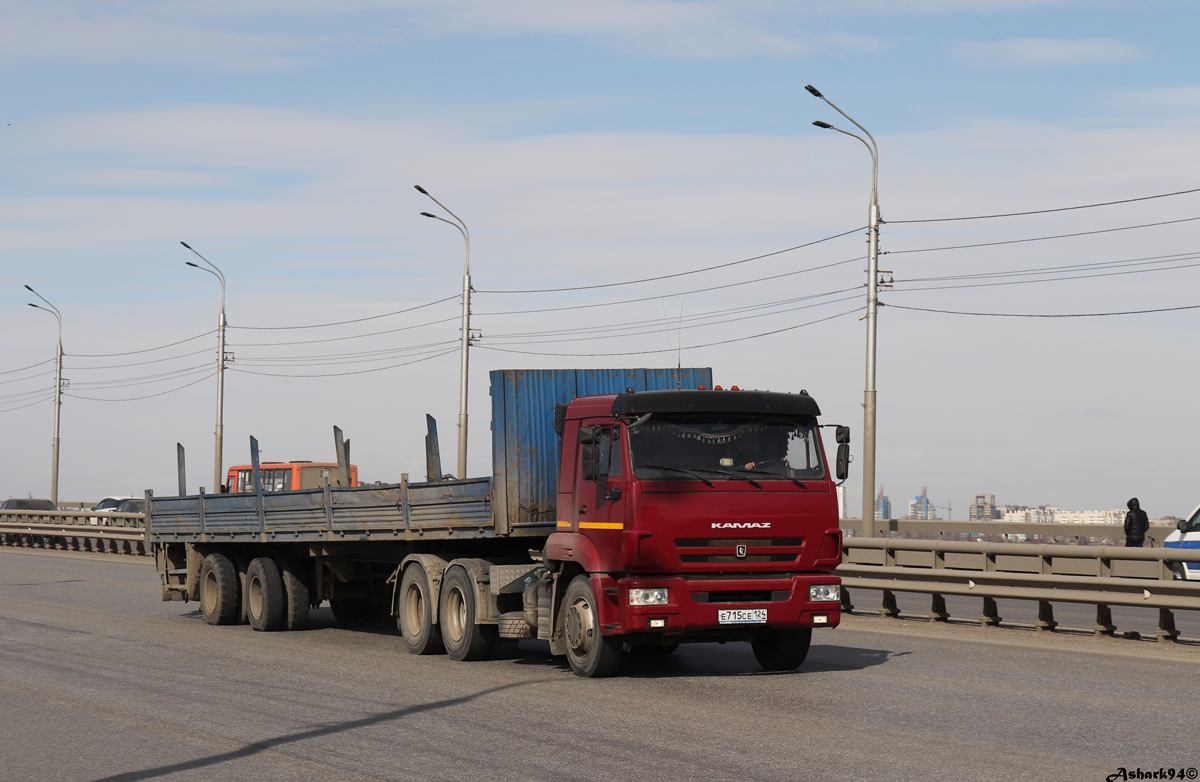 Красноярский край, № Е 715 СЕ 124 — КамАЗ-65116-A4(23)