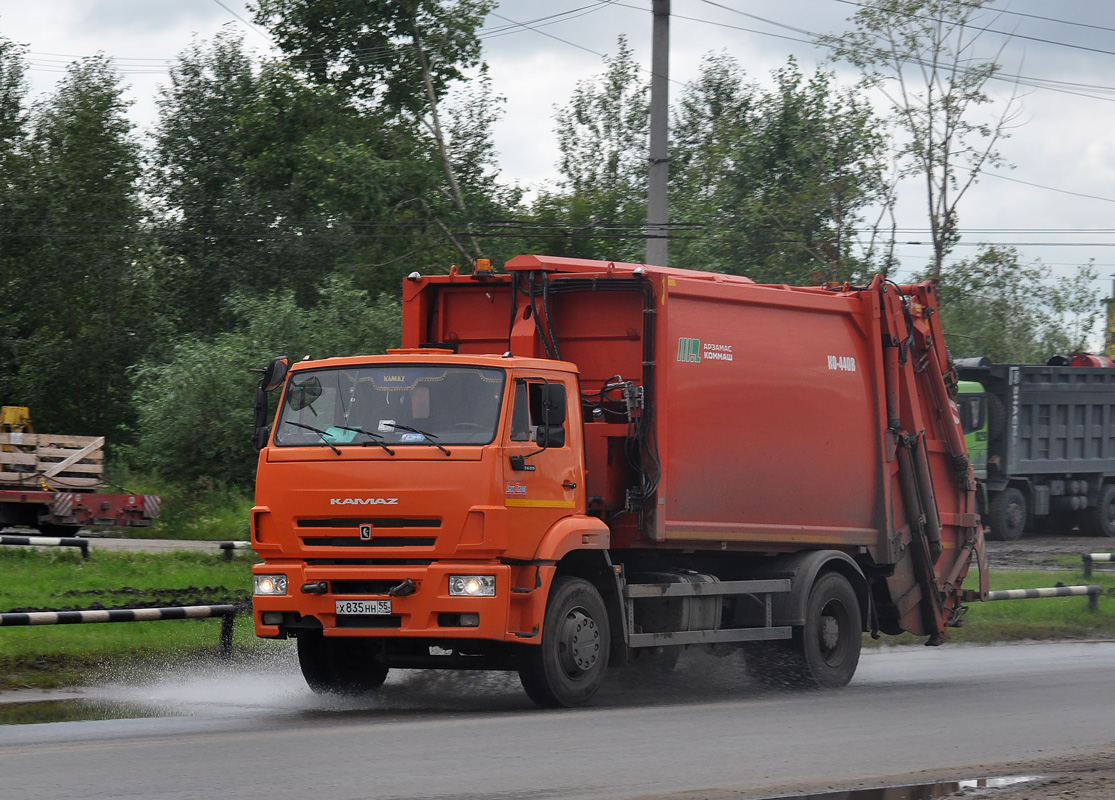 Омская область, № Х 835 НН 55 — КамАЗ-53605-A5(48)