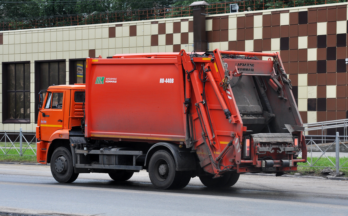 Омская область, № Х 835 НН 55 — КамАЗ-53605-A5(48)
