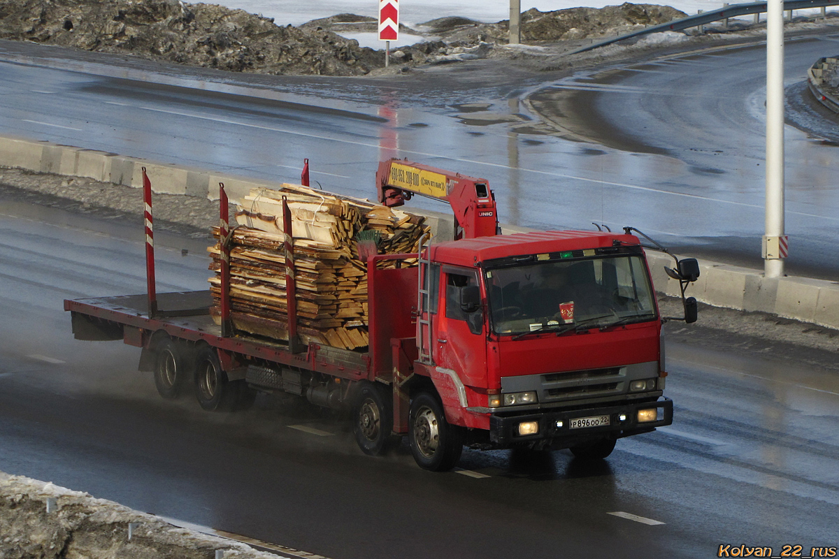 Алтайский край, № Р 896 ОО 22 — Mitsubishi Fuso (общая модель)
