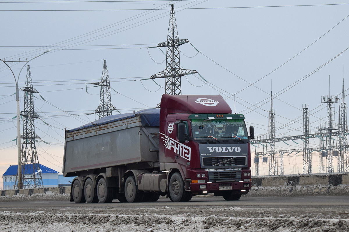 Алтайский край, № К 711 ТР 22 — Volvo ('1993) FH12.420