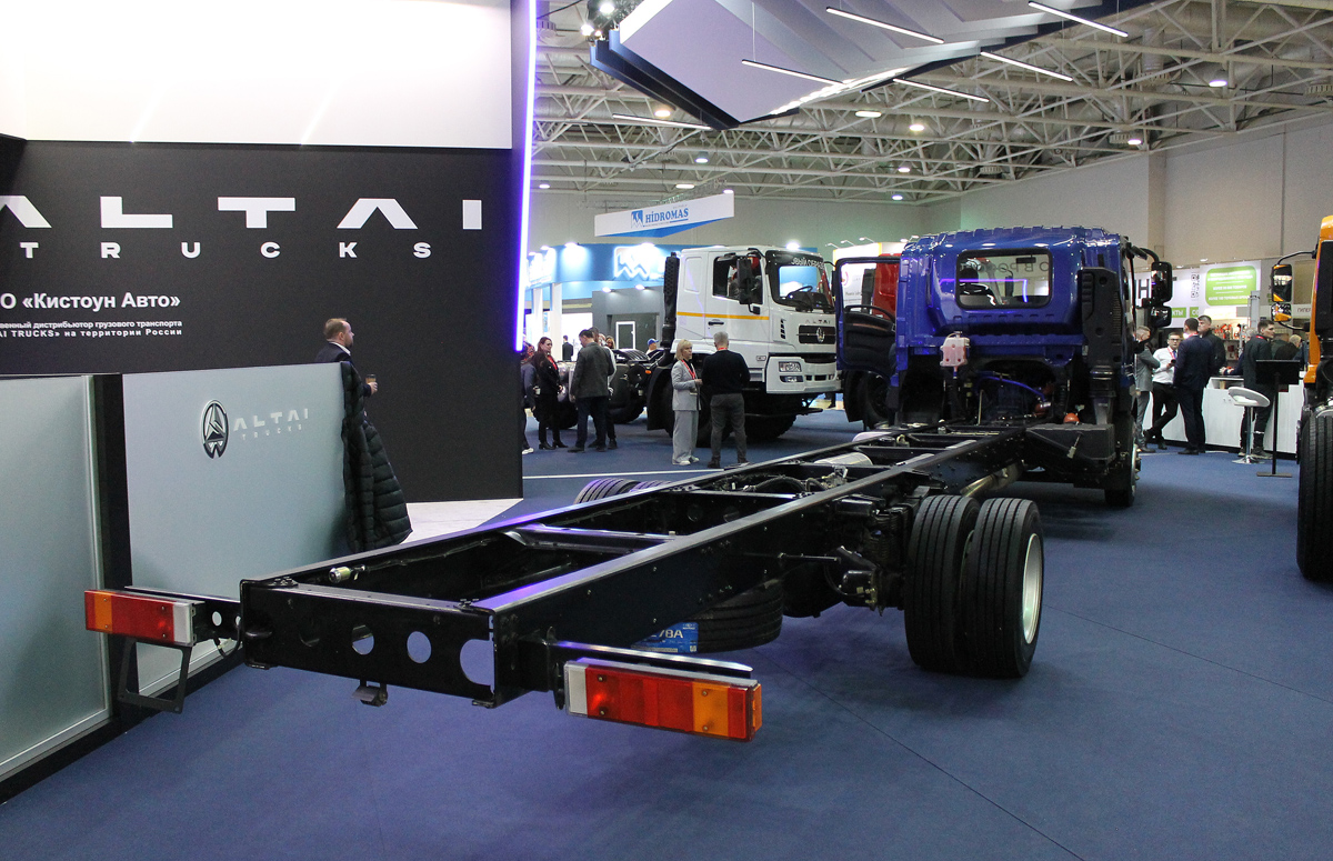 Москва, № (77) Б/Н 0183 — Altai Trucks (Wanshan) (общ. мод.) [LWS]; Москва — Комтранс 2024; Транспортные средства без номеров (Москва); Новая техника (Москва)