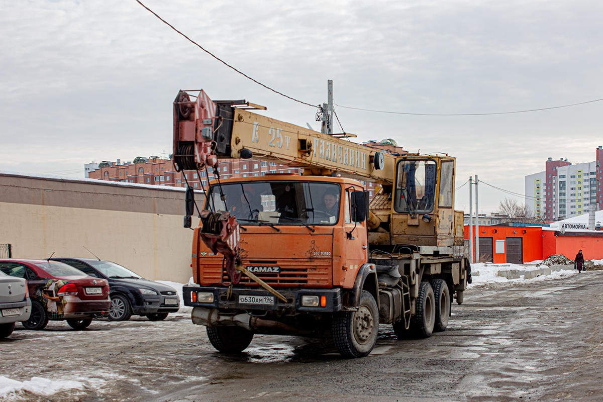 Свердловская область, № О 630 АМ 196 — КамАЗ-65115-65