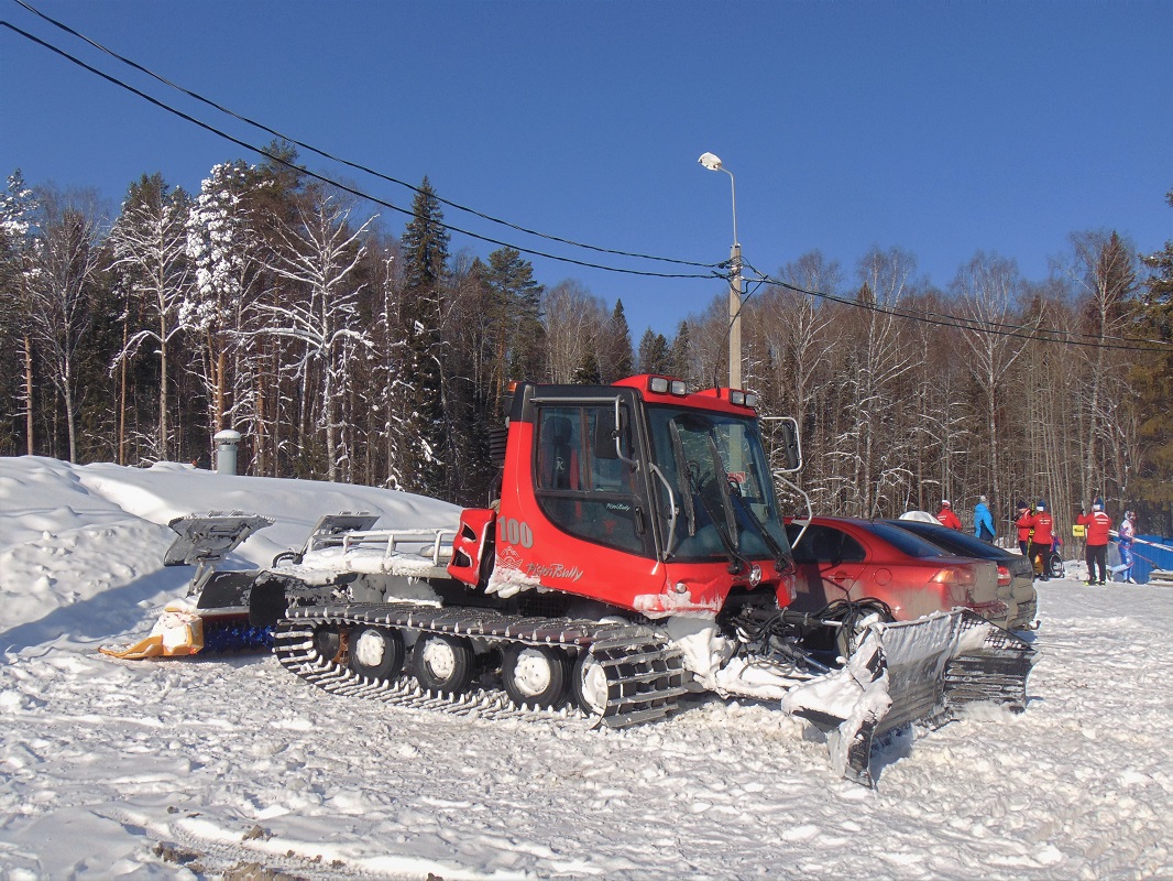 Удмуртия, № (18) Б/Н СТ 0255 — PistenBully (общая модель); Транспортные средства без номеров (Удмуртия)
