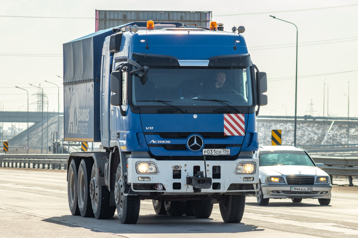 Московская область, № Р 031 ОХ 750 — Mercedes-Benz Actros ('2009)