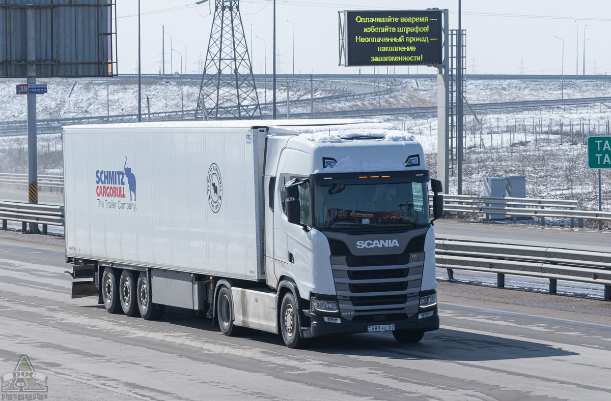 Алматы, № 880 FO 02 — Scania ('2016) S440