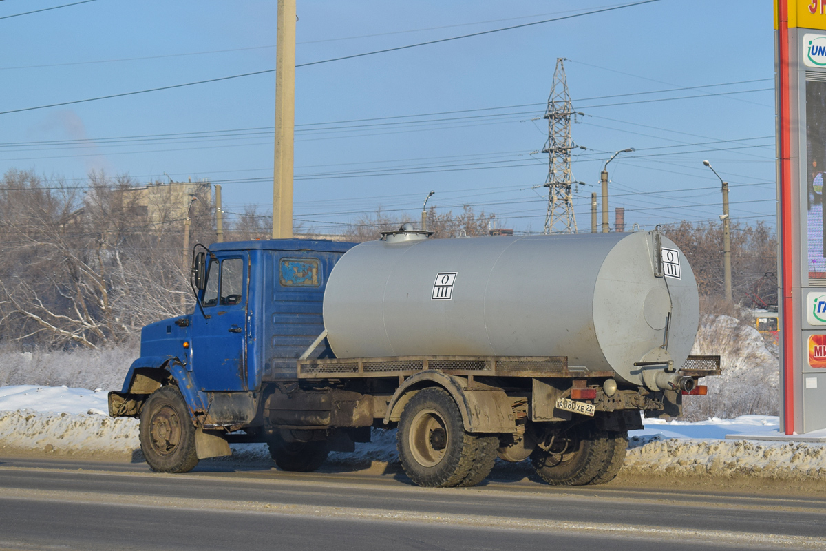 Алтайский край, № А 880 ХЕ 22 — ЗИЛ-433100