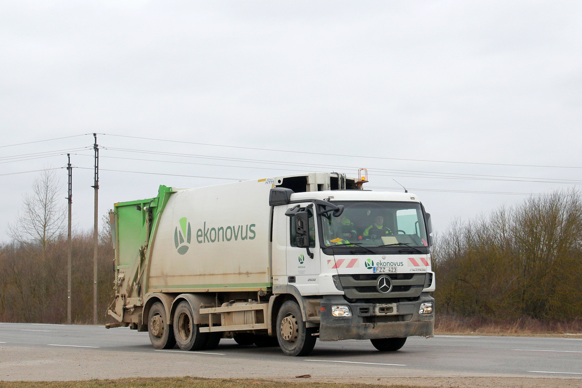 Литва, № FZZ 423 — Mercedes-Benz Actros ('2009)