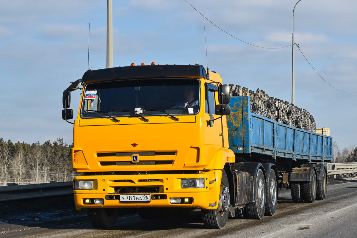 Свердловская область, № У 781 НА 96 — КамАЗ-65116-62