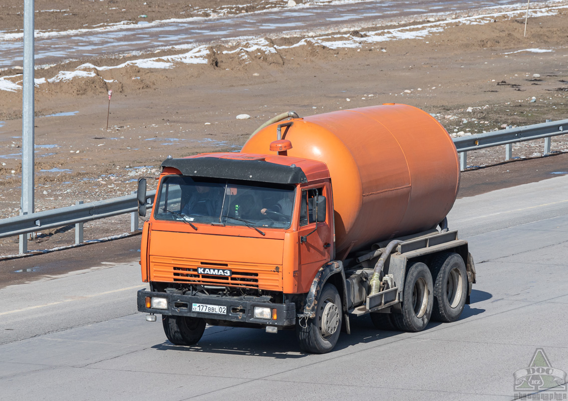 Алматы, № 177 BBL 02 — КамАЗ-55111-15 [55111R]