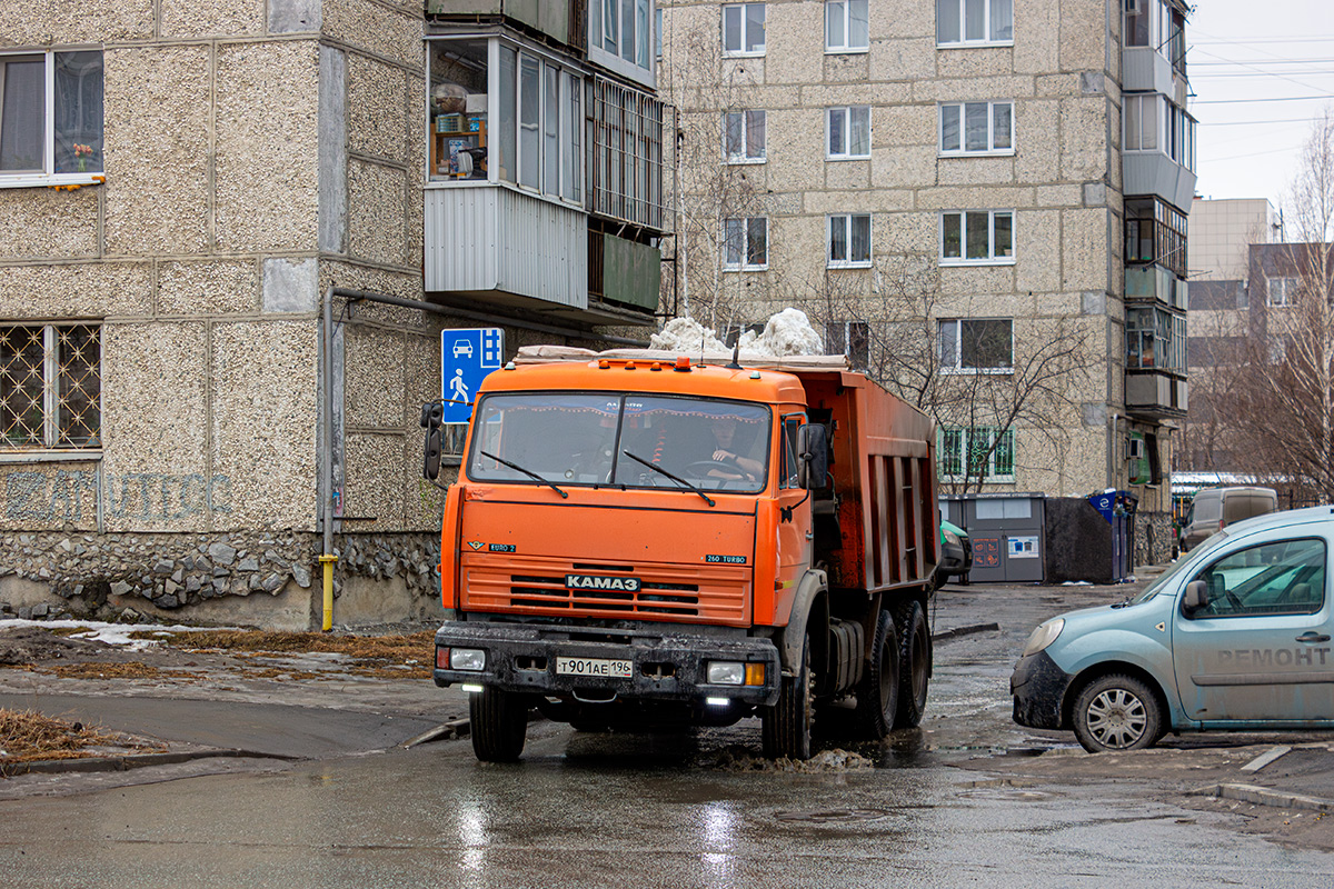 Свердловская область, № Т 901 АЕ 196 — КамАЗ-65115 [651150]