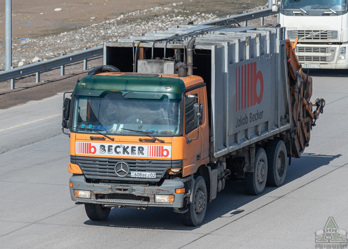 Алматы, № 608 BEJ 02 — Mercedes-Benz Actros ('1997) 2531