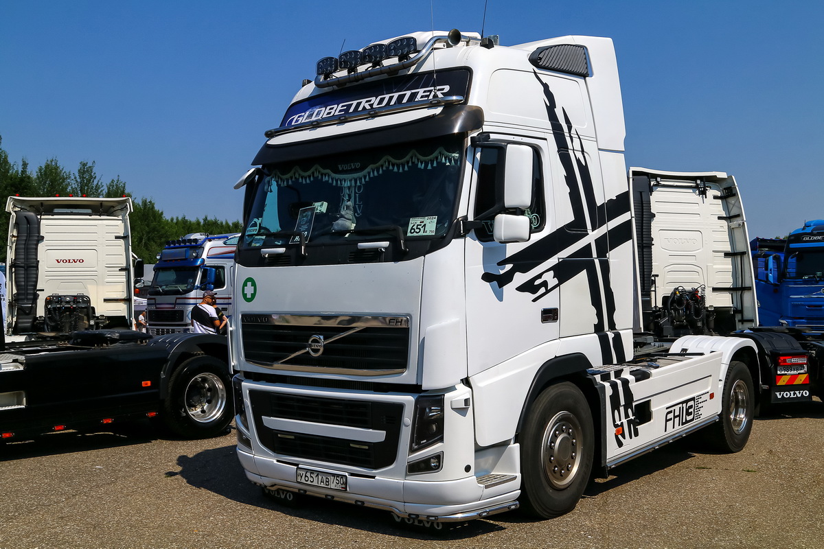 Дагестан, № У 651 АВ 750 — Volvo ('2002) FH12.440; Московская область — Фестиваль TruckDay 2024