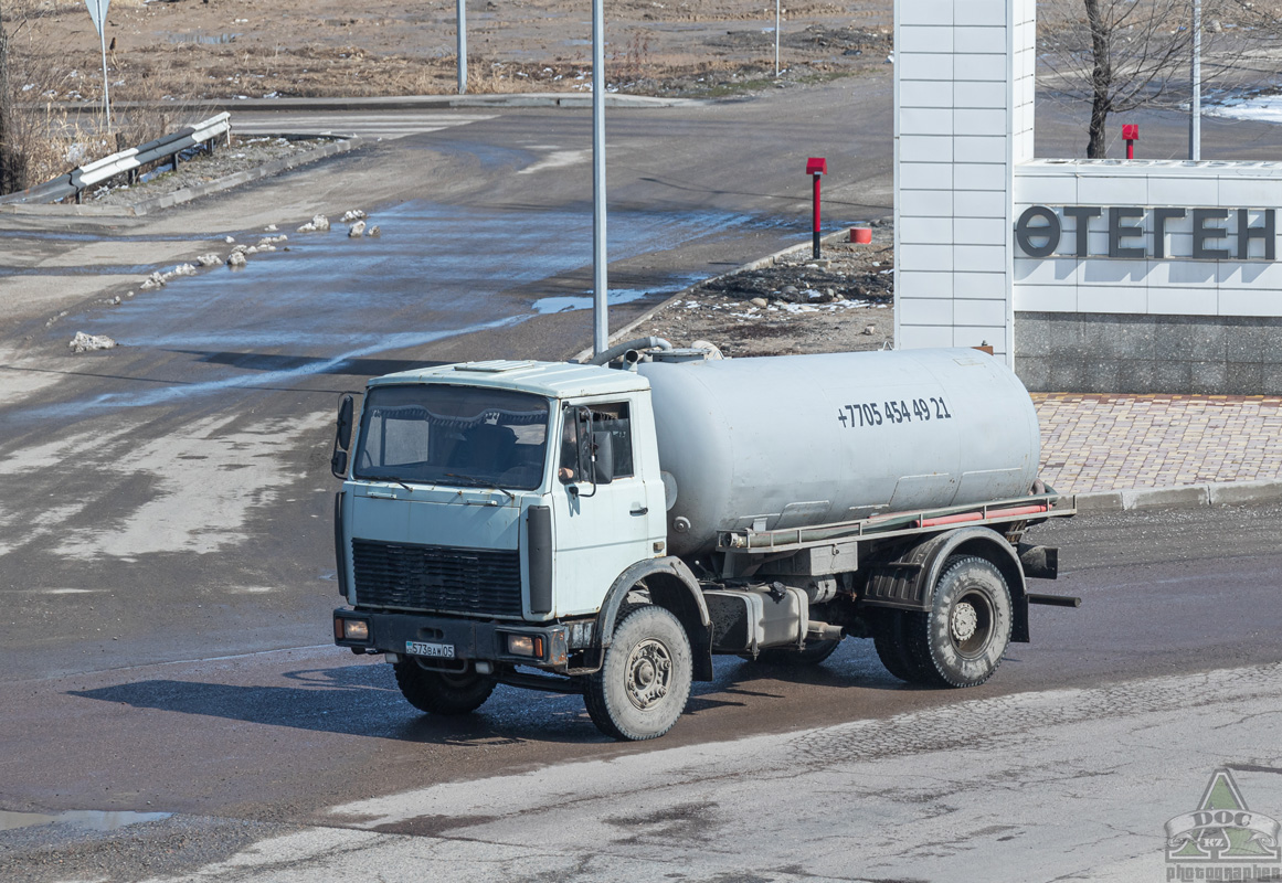 Алматинская область, № 573 BAW 05 — МАЗ-5337 [533700]