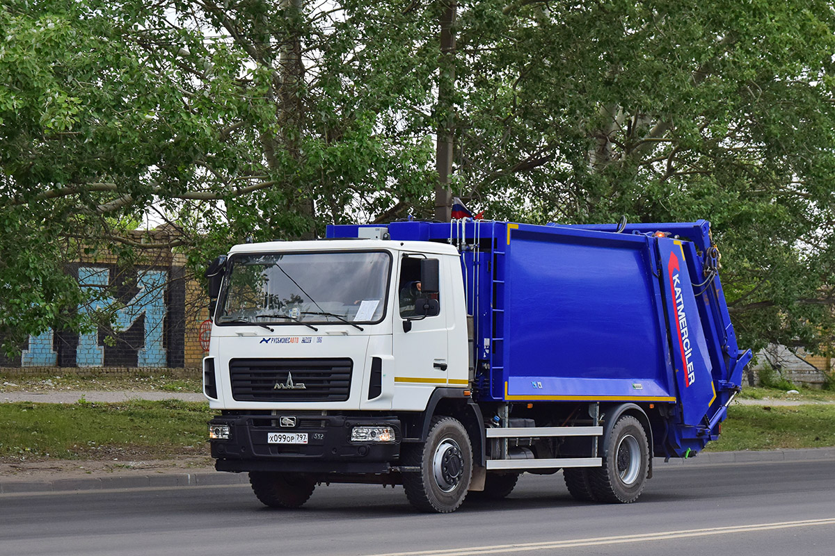 Волгоградская область, № Х 099 ОР 797 — МАЗ-534025