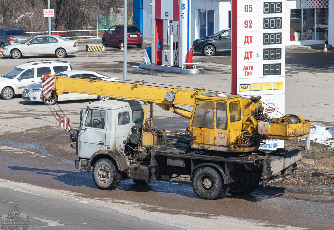 Алматинская область, № 796 AGL 05 — МАЗ-533702