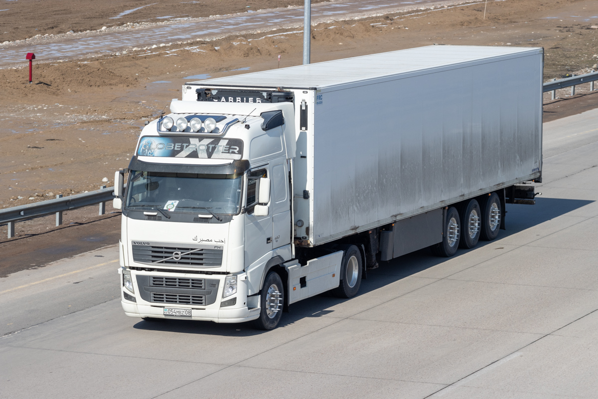 Жамбылская область, № 054 MBZ 08 — Volvo ('2008) FH.460