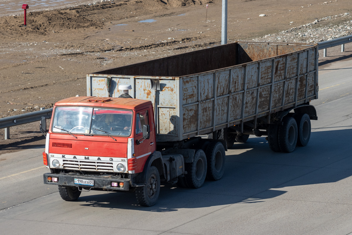 Алматинская область, № 198 UEB 05 — КамАЗ-5410