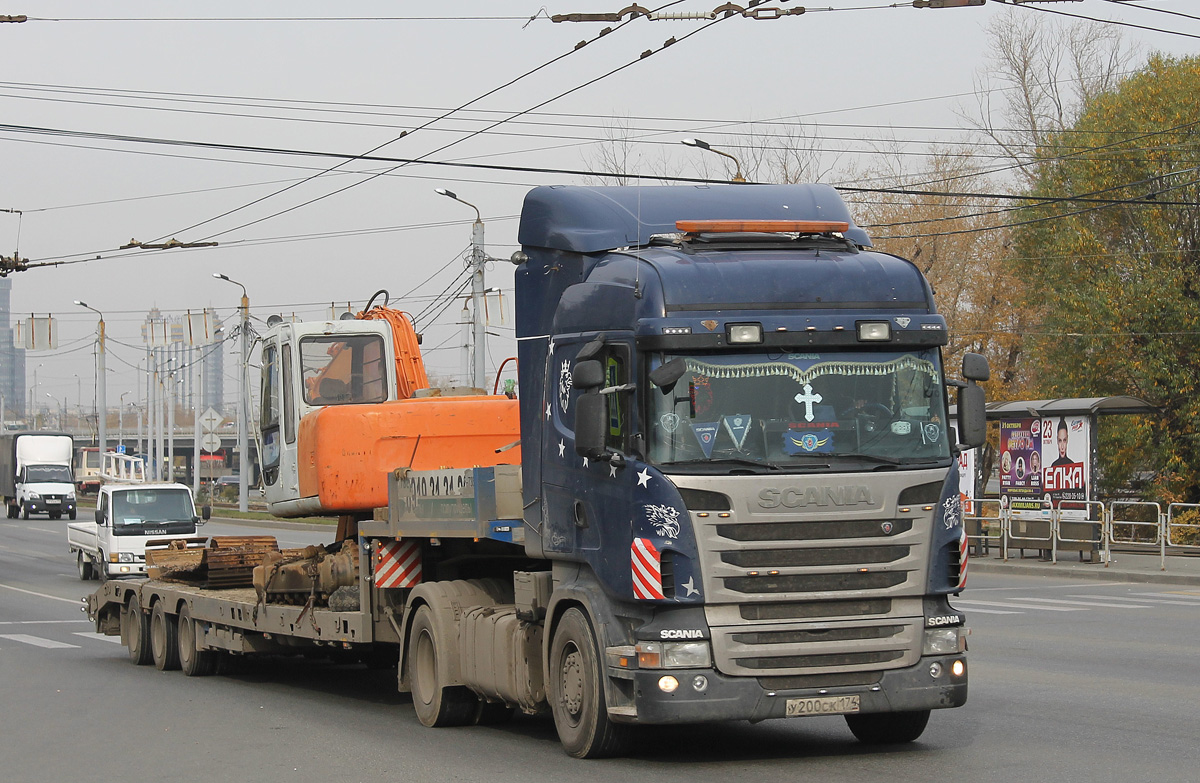 Челябинская область, № У 200 СК 174 — Scania ('2009) R420