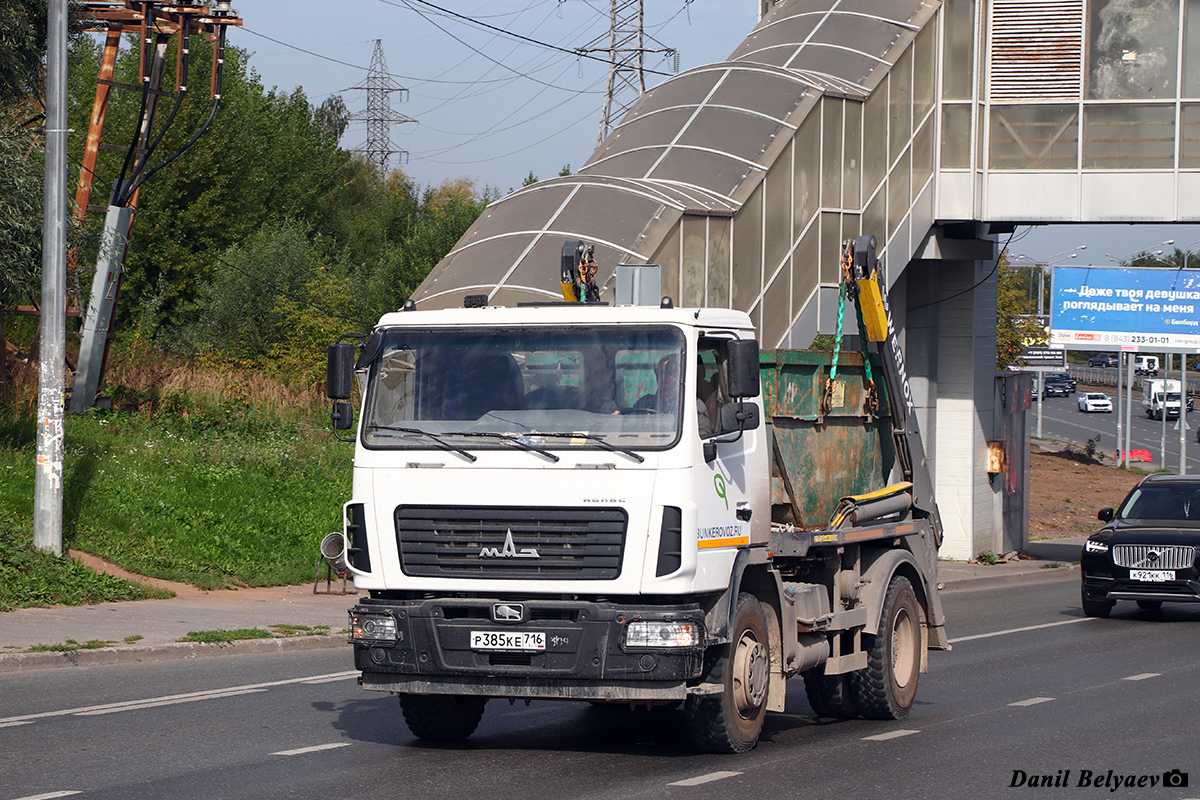 Татарстан, № Р 385 КЕ 716 — МАЗ-555025