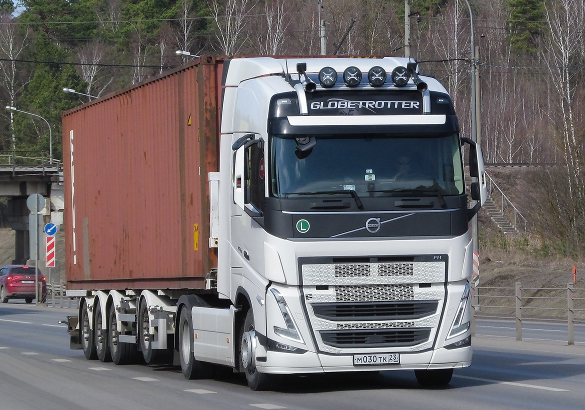 Краснодарский край, № М 030 ТК 23 — Volvo ('2020) FH.460
