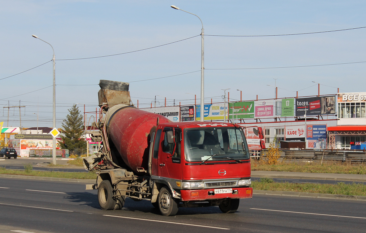 Челябинская область, № У 611 РН 174 — Hino Ranger