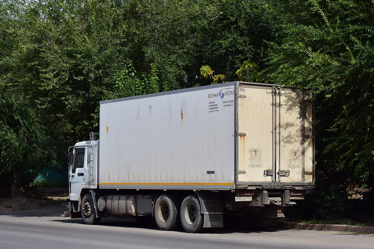 Волгоградская область, № М 901 НР 134 — Volvo FL10