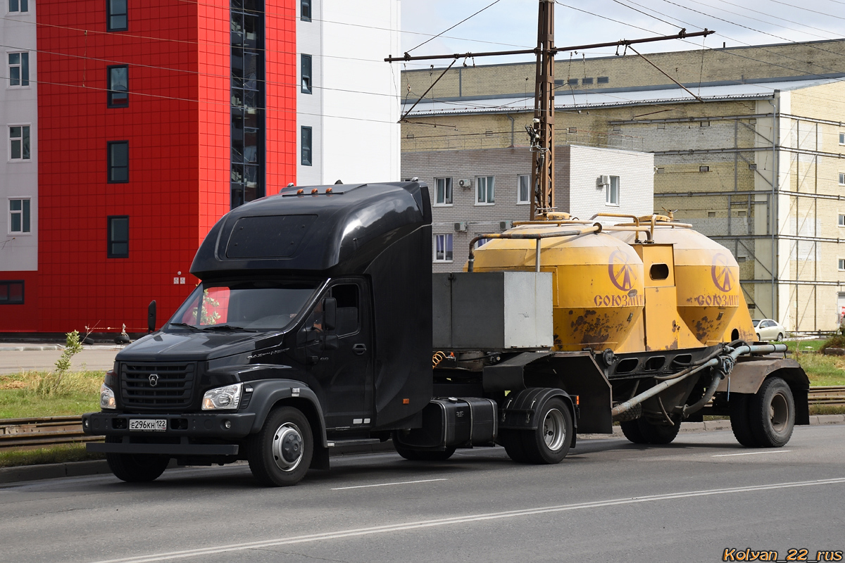 Алтайский край, № Е 296 КН 122 — ГАЗ-C41RB3