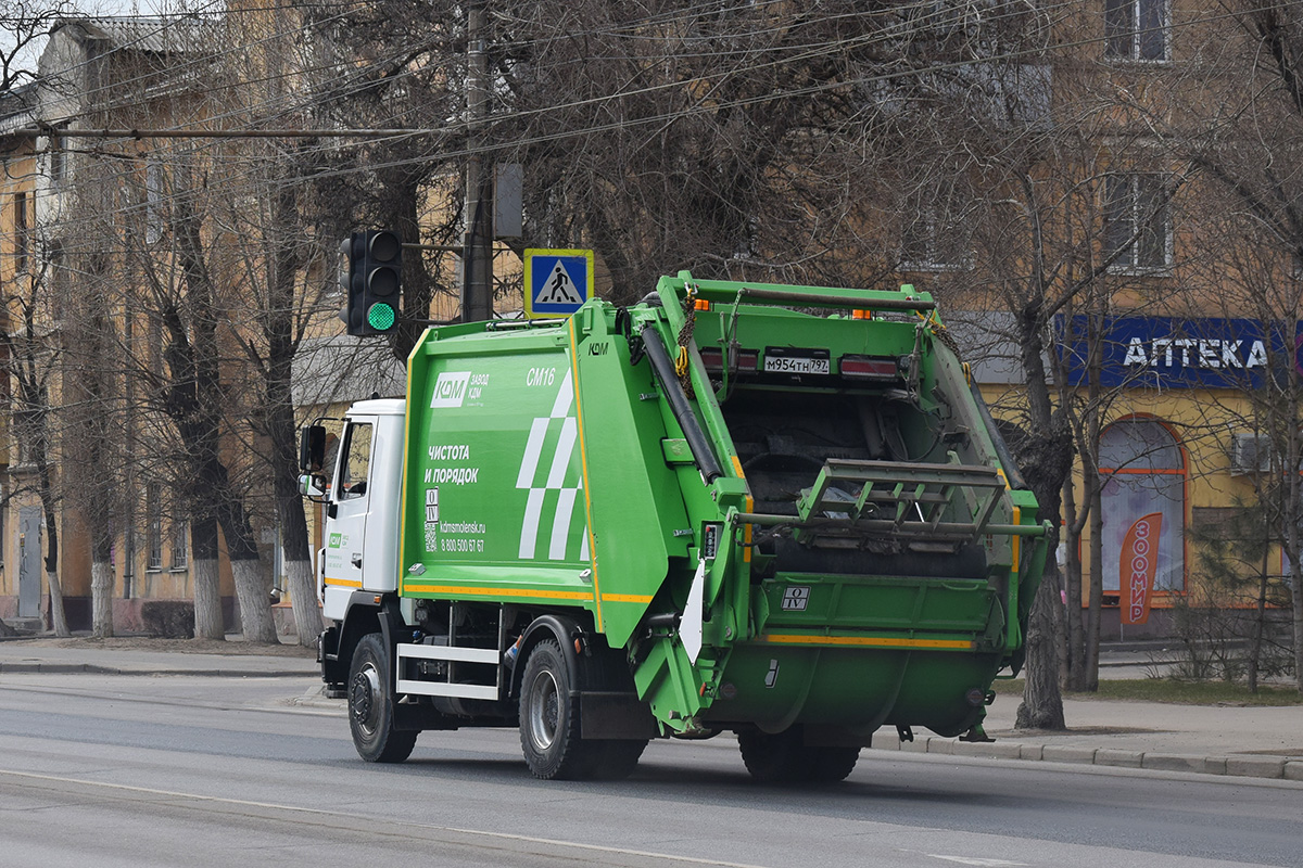 Волгоградская область, № М 954 ТН 797 — МАЗ-534025