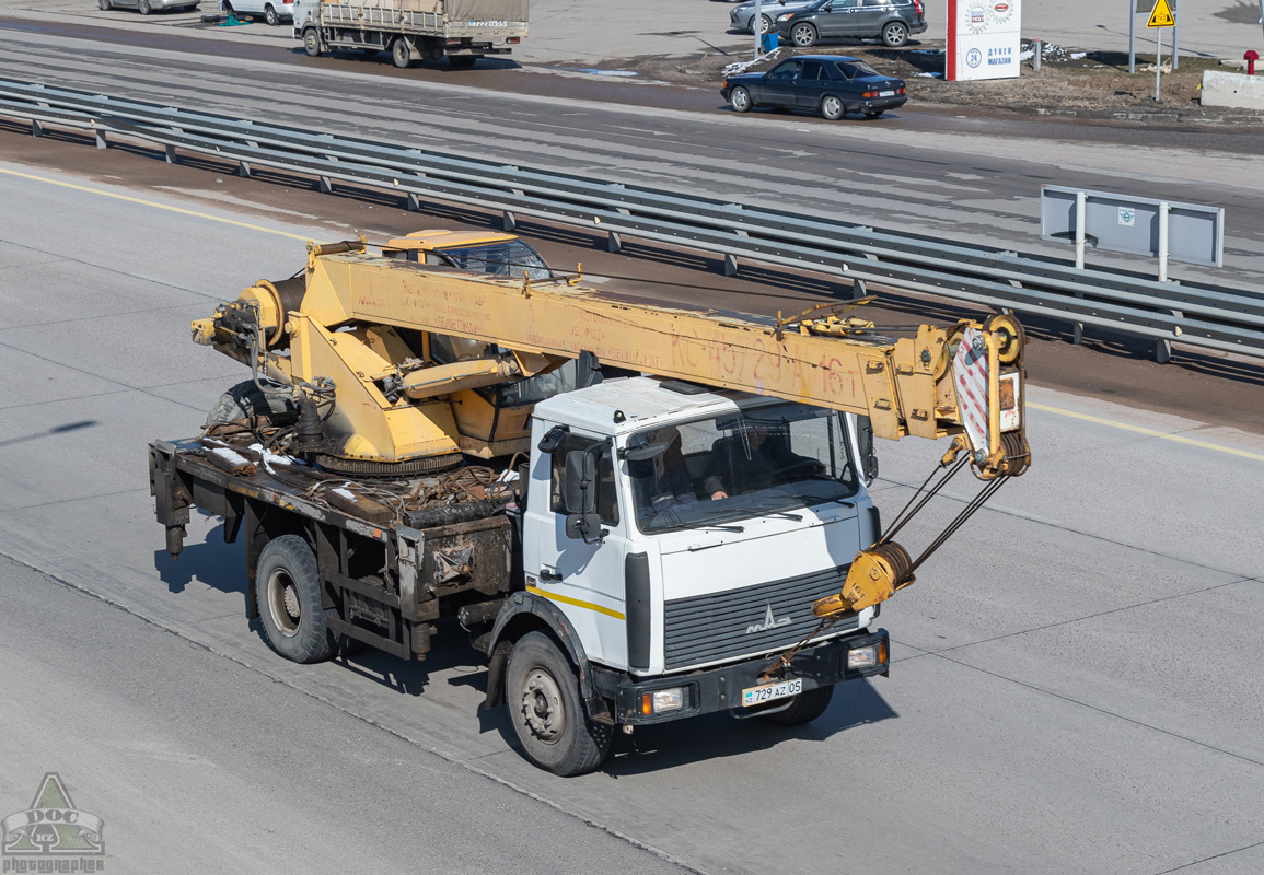 Алматинская область, № 729 AZ 05 — МАЗ-533702