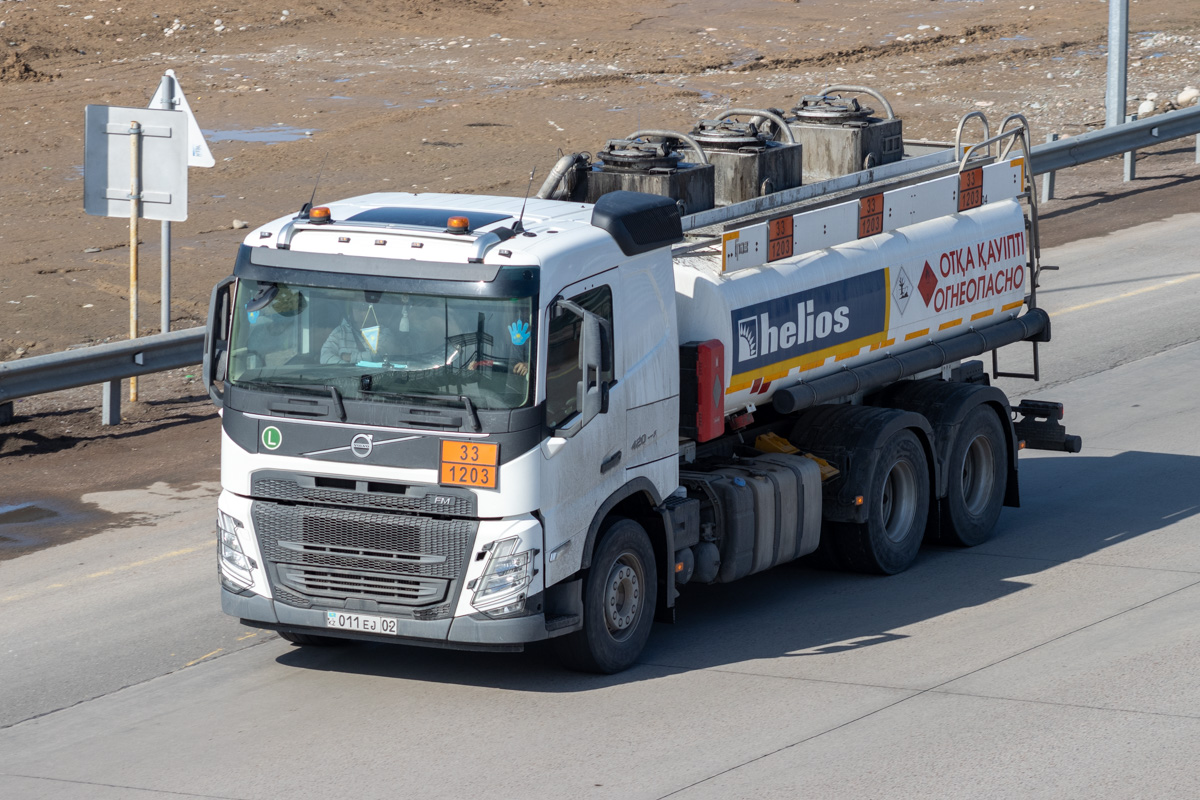 Алматы, № 011 EJ 02 — Volvo ('2020) FM-Series